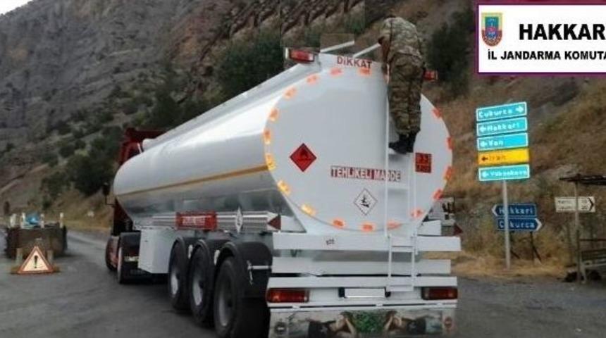 Hakkari&rsquo;de 111 Bin Paket Sigara Gele Ge&ccedil;irildi