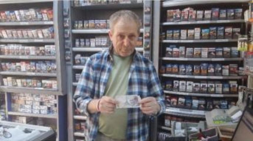 Bayram &Ouml;ncesi Bakkal Ve Marketlerde 5 Tl Sıkıntısı