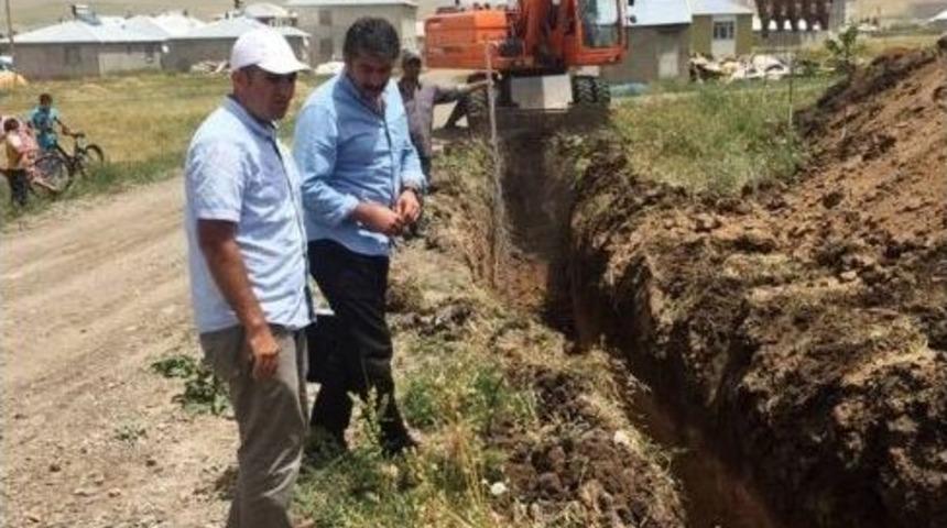 Tutak Belediyesi Alt Yapı &Ccedil;alışmaları Devam Ediyor