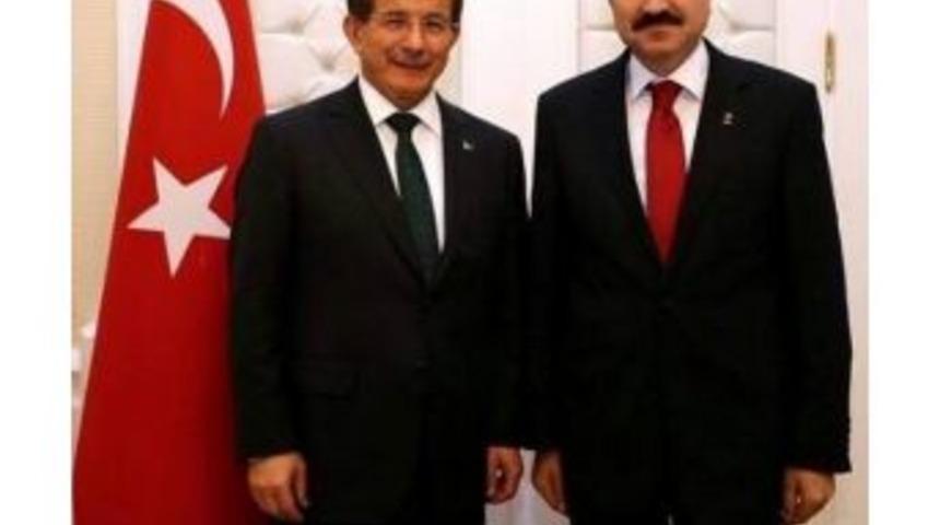 Başbakan Davutoğlu Van&rsquo;a Geliyor
