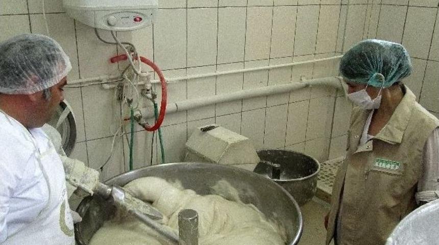 Afyonkarahisar&rsquo;da Ramazan Ayı Dolayısı İle Gıda Denetimleri Sıklaştırıldı