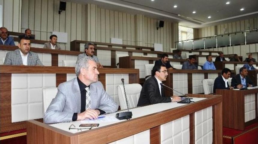 Muş İl Genel Meclisi, Kapanan Belediyelerin Bor&ccedil;larını A&ccedil;ıkladı