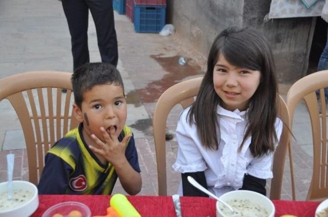 Aksaray&rsquo;da 500 Yetim &Ccedil;ocuğa İftar