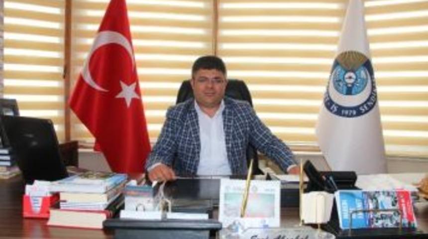 K&uuml;rşat Ve 40 &Ccedil;erisi Gibi Zulme Karşı Ayaktayız