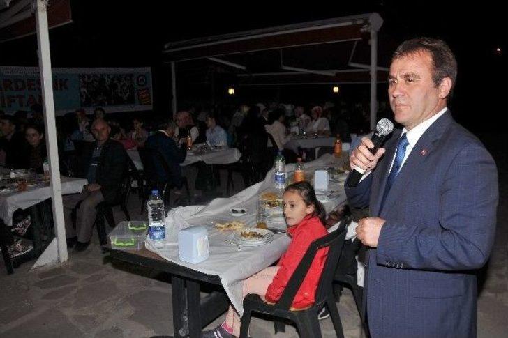 Gümüşhane Belediyesi ’kardeşlik İftarı’ Düzenledi G5