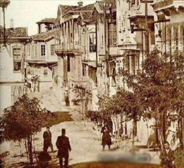 Ge&ccedil;mişten g&uuml;n&uuml;m&uuml;ze T&uuml;rkiye n&uuml;fusu 1