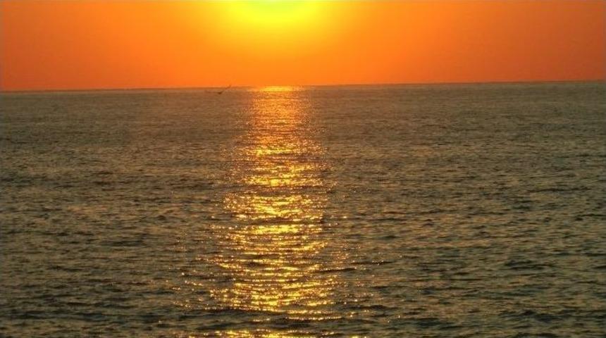 Ak&ccedil;akoca&rsquo;da G&uuml;n Batımı İzleyenleri B&uuml;y&uuml;l&uuml;yor