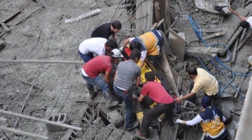 Osmaniye'de Inşaatın Beton Kalıpları &Ccedil;&ouml;kt&uuml;: 4'&uuml; Suriyeli 7 Iş&ccedil;i Yaralandı