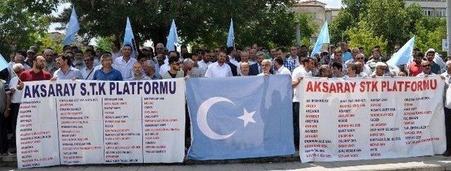 Doğu Türkistan’da Müslümanlara Yapılan Saldırılar Protesto Edildi