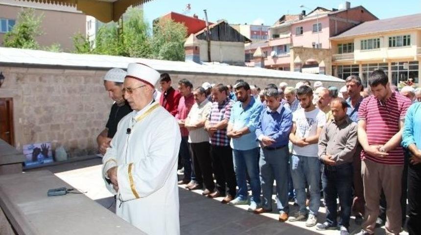 Yeni Vizyon 2071&rsquo;den &Ccedil;in H&uuml;k&uuml;meti&rsquo;ne Tepki
