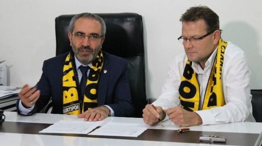 Bayburt Grup Erdal İşkar&rsquo;la Anlaştı