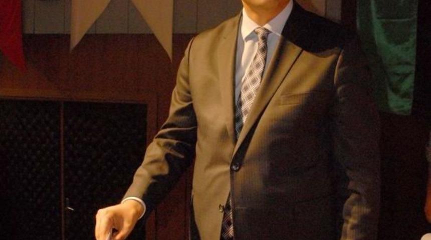 Denizlispor'da Gergin Kongre: Başkan Şavluk Oldu