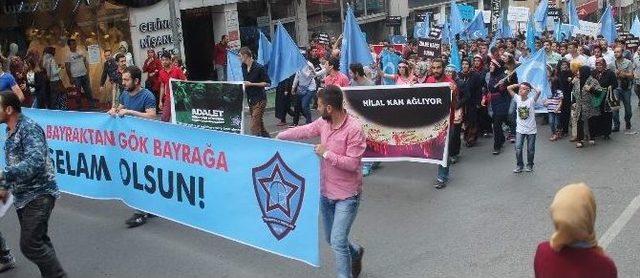 Doğu Türkistan’daki Çin Zulmü Trabzon’da Protesto Edildi