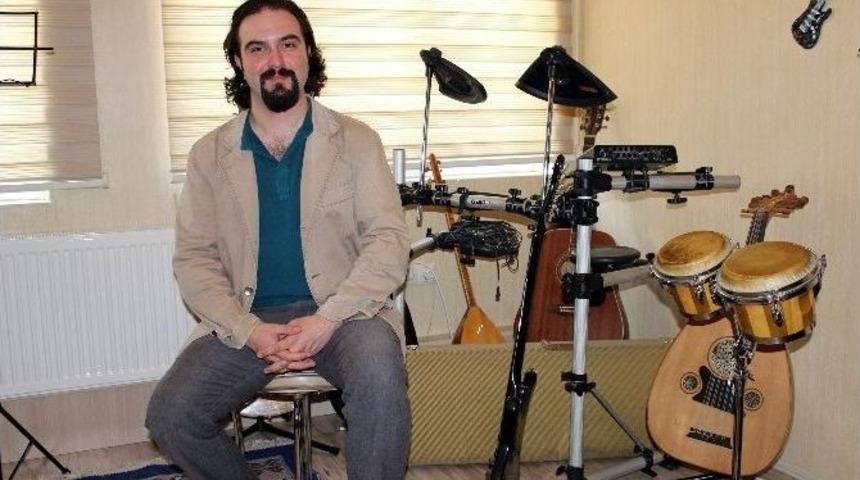 (&ouml;zel Haber) Bonzaiye Karşı &Ccedil;&ouml;z&uuml;m &ldquo;m&uuml;zik Terapisi&rdquo;