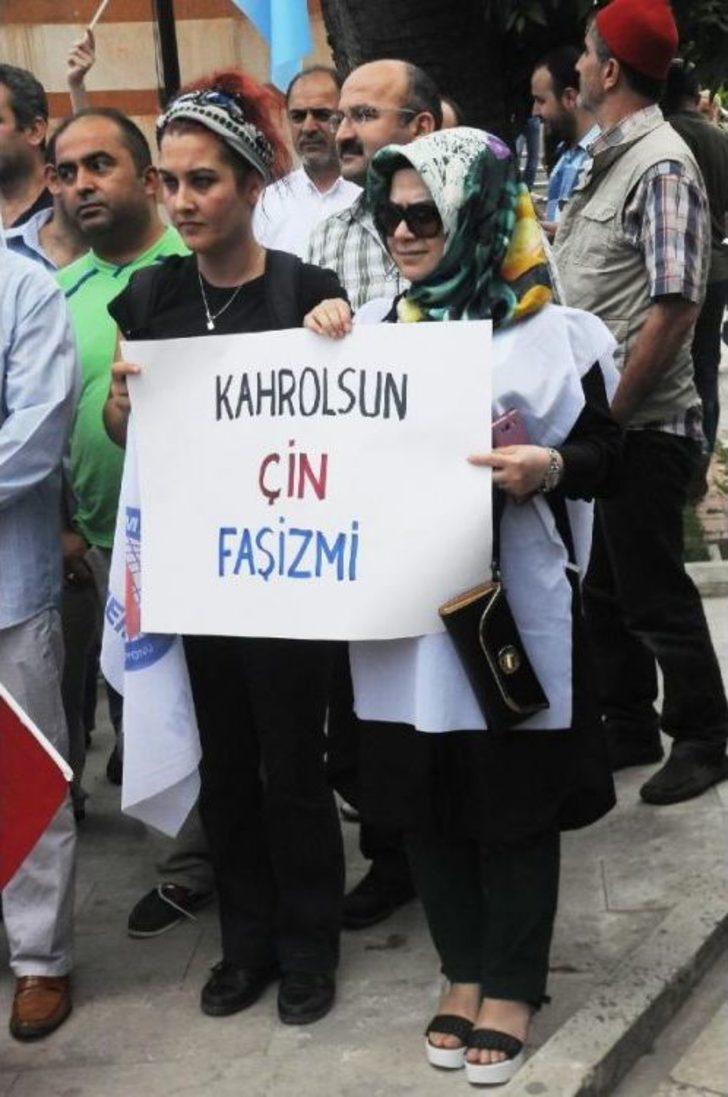 Memur- Sen'den, Yalova'da 'doğu Türkistan' Gösterisi