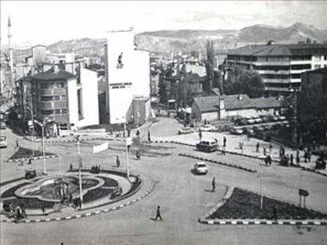 Ge&ccedil;mişten g&uuml;n&uuml;m&uuml;ze T&uuml;rkiye n&uuml;fusu 13