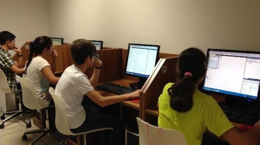 &Ccedil;ocuklara Y&ouml;nelik Programlama Eğitimi Başladı