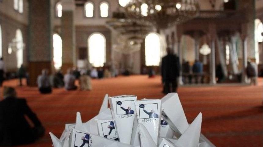 D&uuml;zce&rsquo;de S&uuml;leyman Demirel İ&ccedil;in Mevlit Okutuldu