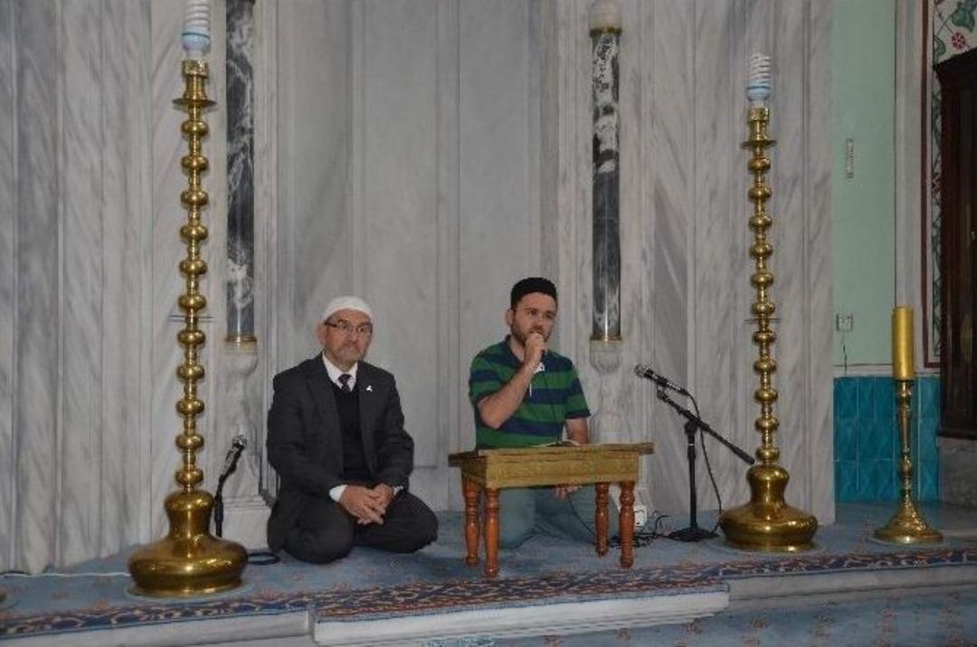 S&uuml;leyman Demirel İ&ccedil;in Mevlit Okutuldu