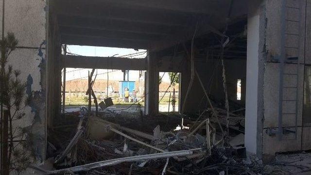 Pkk, Silopi Santraline Saldırdı, 40 Köy Karanlığa Gömüldü