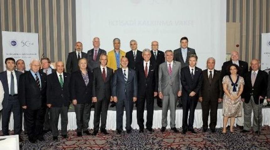 Ab Bakanı Bozkır: &ldquo;t&uuml;rkiye&rsquo;nin Ab S&uuml;reci H&uuml;k&uuml;metlerden Bağımsız Devam Edecektir&rdquo;