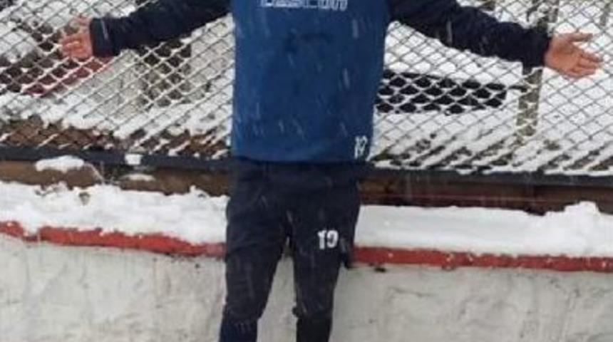 Gen&ccedil; Futbolcu, Trafik Kazasında &Ouml;ld&uuml;