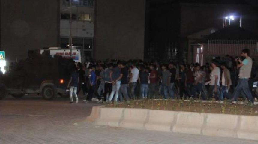 Işid Militanı Olduğu Iddia Edilen Ş&uuml;pheli Gerginliğe Neden Oldu