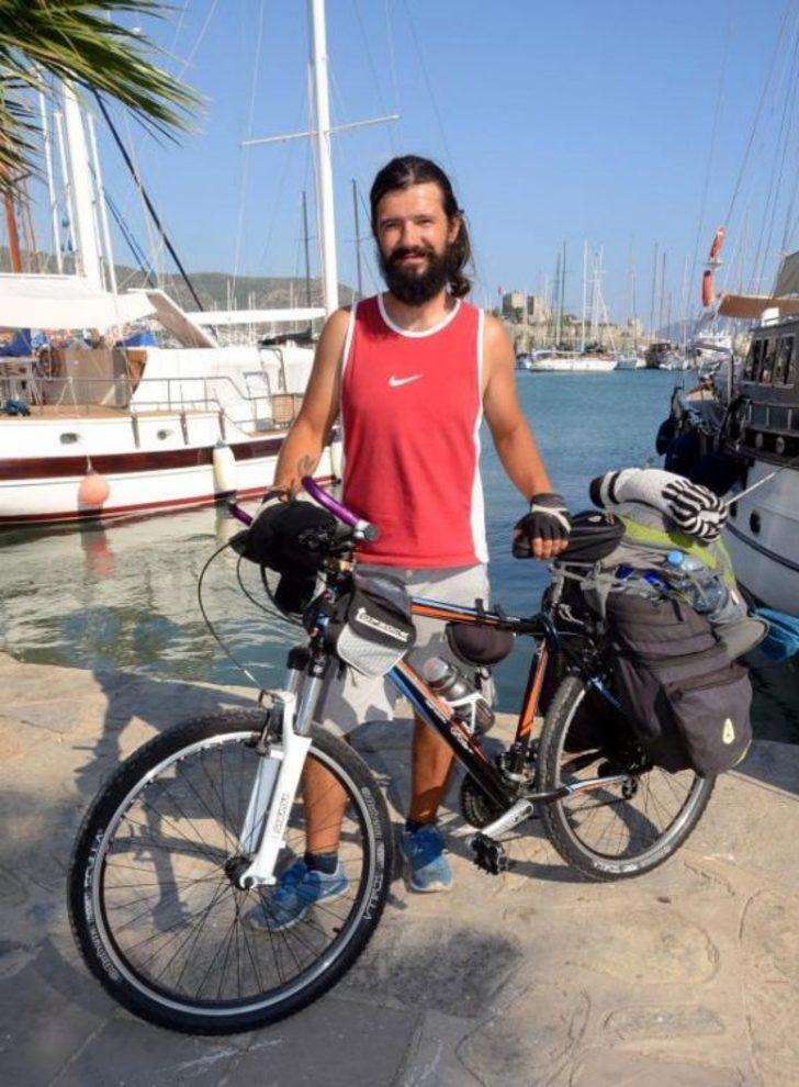 Uygur Türkleri Için Farkındalık Turunda G4