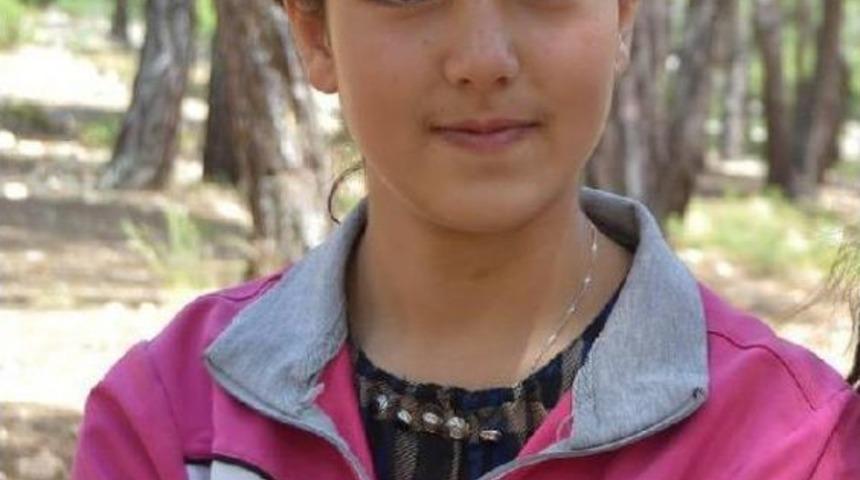 Eniştenin Katlettiği Baldızların Teog'da H&uuml;z&uuml;nl&uuml; Başarısı