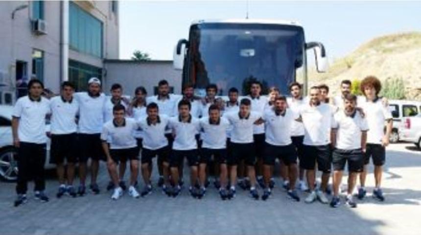 Denizlispor&rsquo;da Y&ouml;netim G&ouml;rev Dağılımı Yaptı