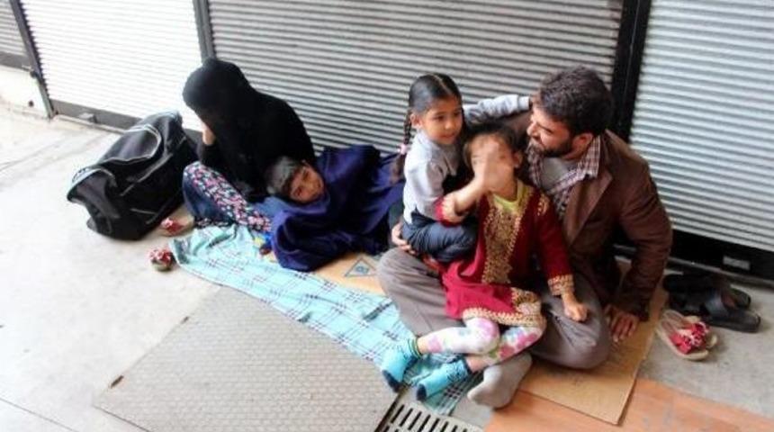 Zonguldak'ta Dilencilik Yapan Suriyeliler