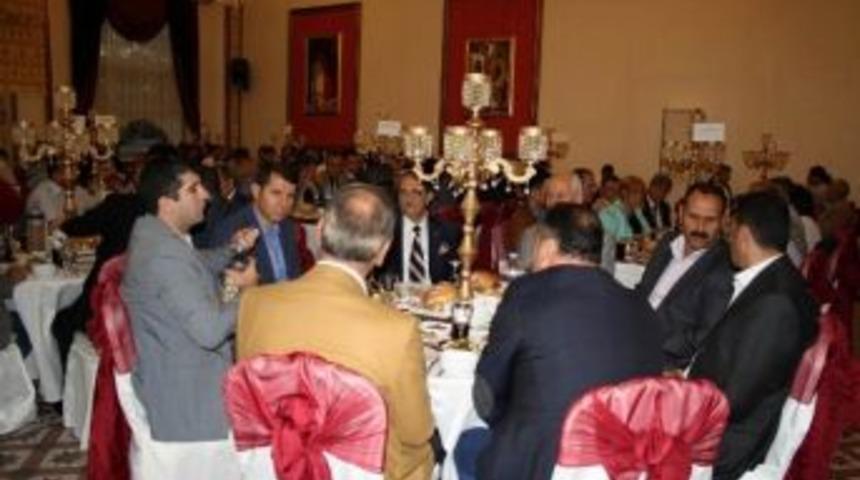 Esnaf Teşkilatı İftarda Buluştu