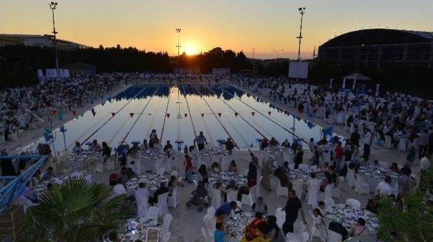 Yıldırım Ailesi İftarda Buluştu