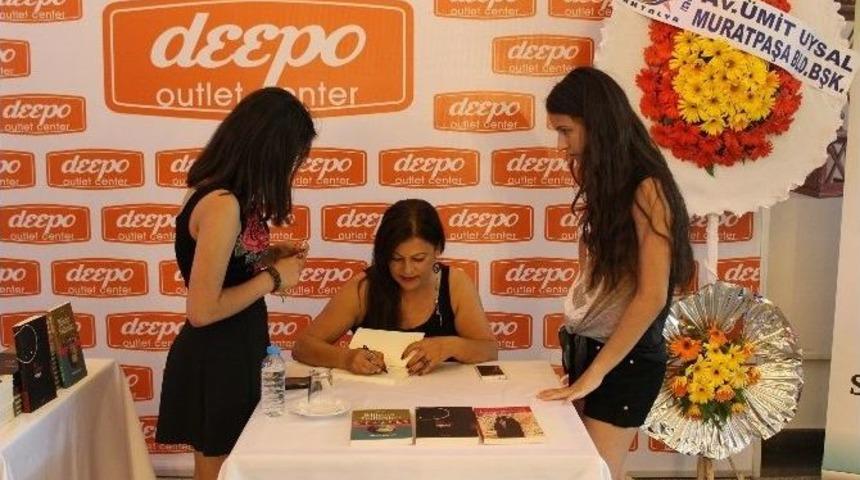 Bilimin Sultanları Kitabı&rsquo;nın İmza G&uuml;n&uuml; Ger&ccedil;ekleştirildi