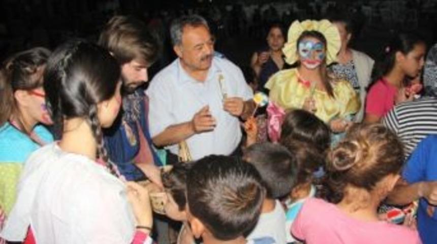 Başkan Uysal Yetim &Ccedil;ocuklarla İftarda Buluştu