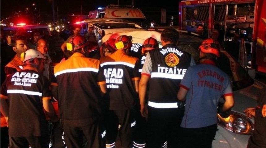Erzurum&rsquo;da Trafik Kazası: 6 Yaralı
