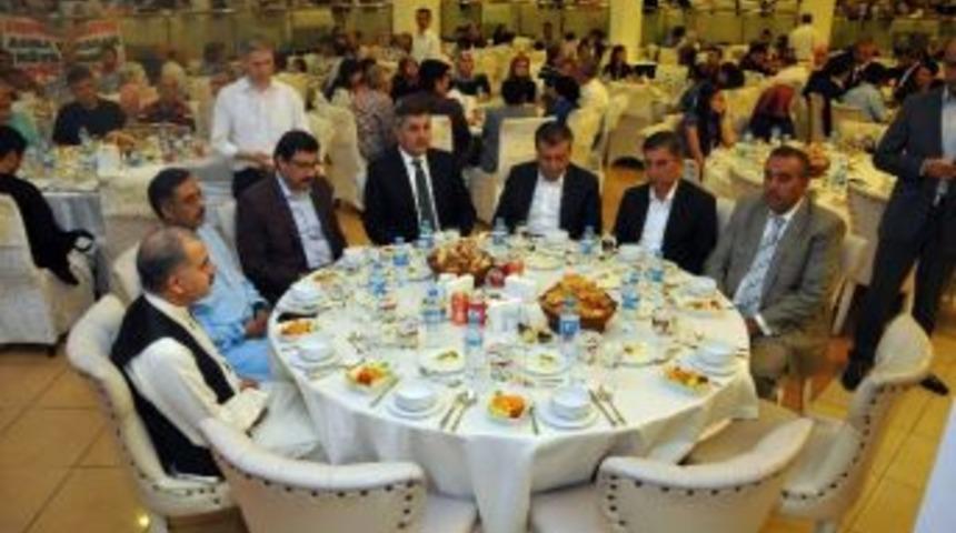 Kırşehirliler İftarda Buluştu