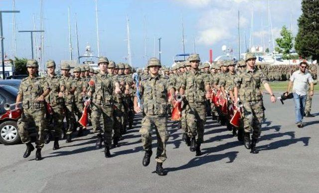 Hava Harp Okulu Öğrencileri Kamp Için Yalova’Ya Gitti