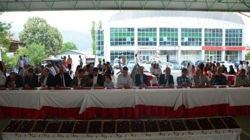 Uluborlu&rsquo;da Kiraz Festivali Yapıldı