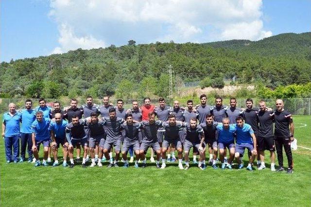 Adana Demirspor Kampa Girdi