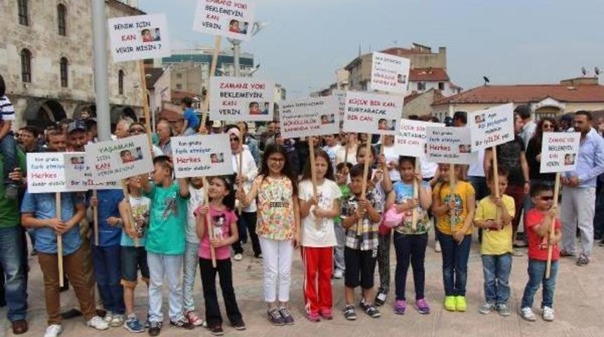 Zeynep I&ccedil;in Kan Bağışı &Ccedil;ağrısında Bulundular