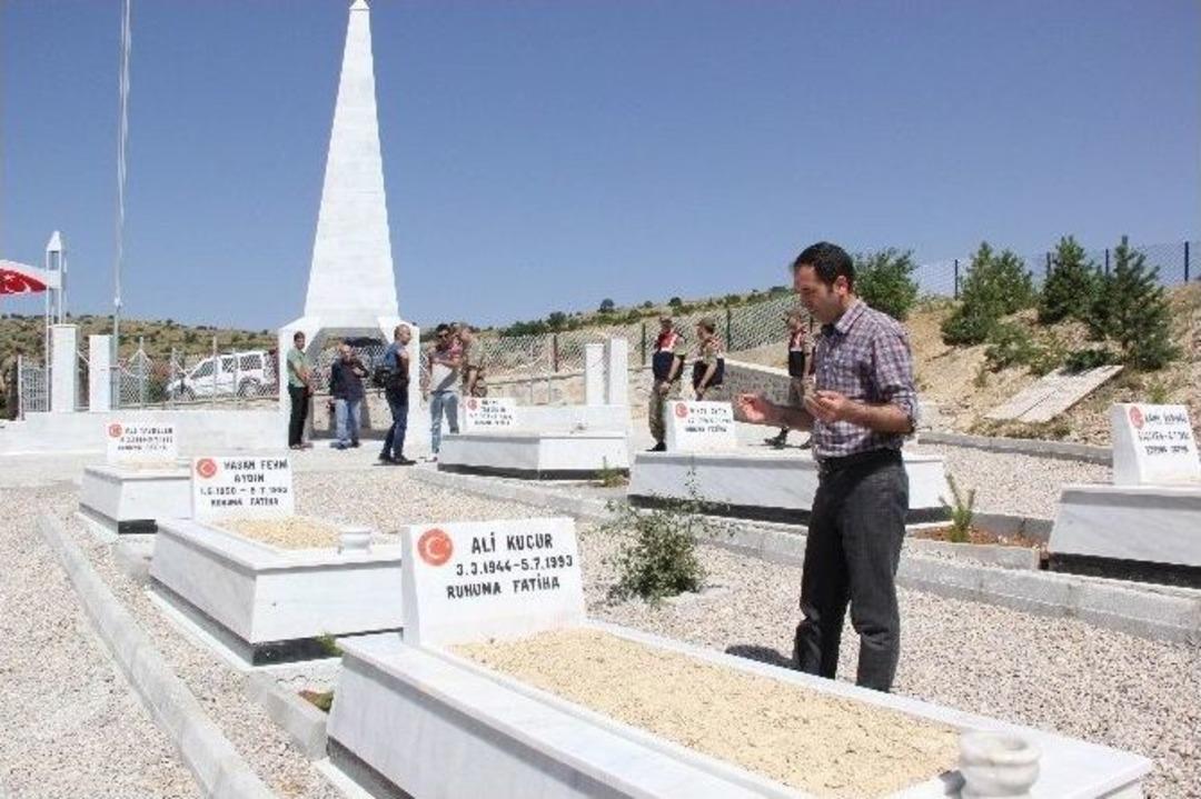 Başbağlar Katliamında &Ouml;lenler Anıldı