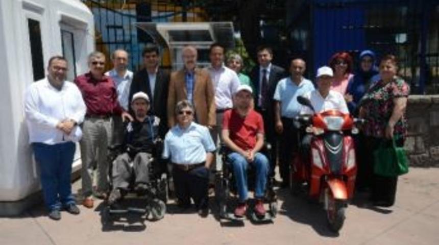 Altıeyl&uuml;l&rsquo;de Engellilere &Ouml;zel Şarj &Uuml;niteleri Kuruldu