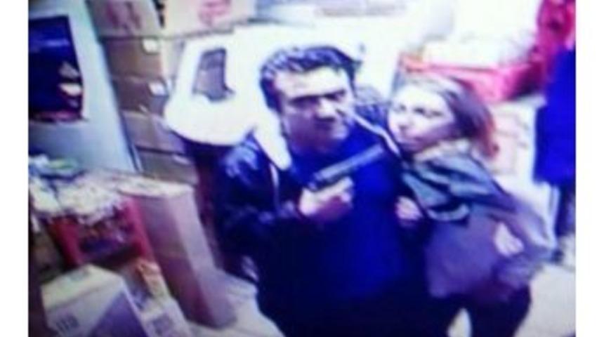 Kasiyerin Başına Tabanca Dayayarak Soymak Istedi