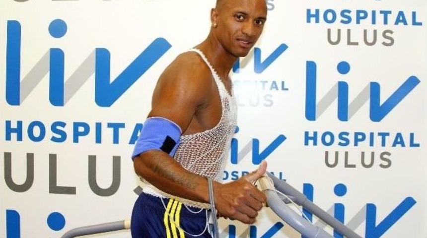 Luıs Nanı Sağlık Kontrol&uuml;nden Ge&ccedil;ti