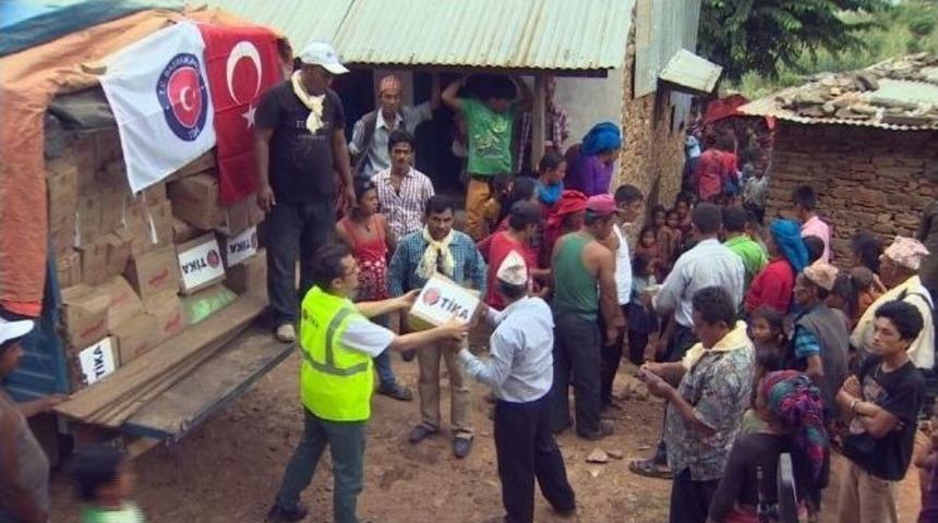 Tika&rsquo;dan Nepal&rsquo;de Askeri Hastaneye Tıbbi Cihaz Ve İnsani Yardım Malzemesi Desteği