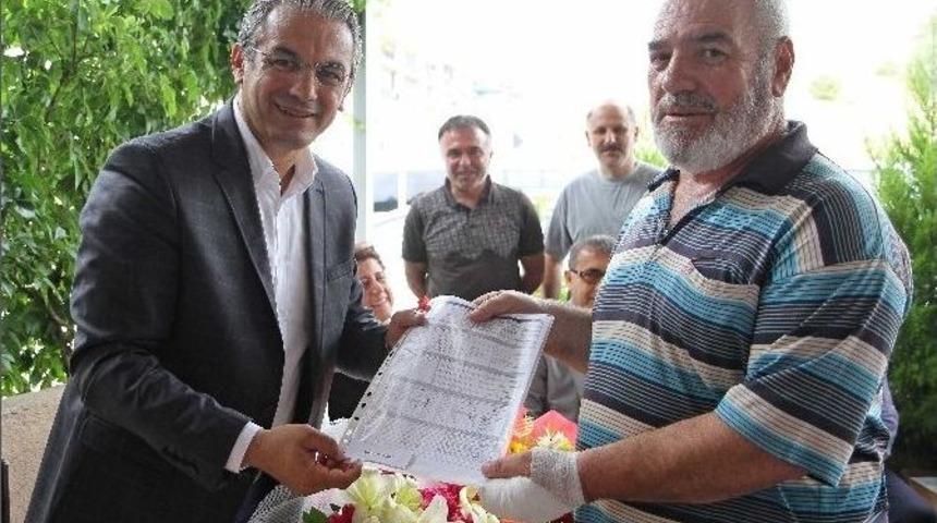 Karşıyaka’da 20 Yıllık Ruhsat Sorunu Çözüldü