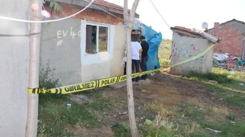 15 Yaşındaki Gen&ccedil; Kız, Resmi Nikahsız Eşini Kalbinden Bı&ccedil;akladı