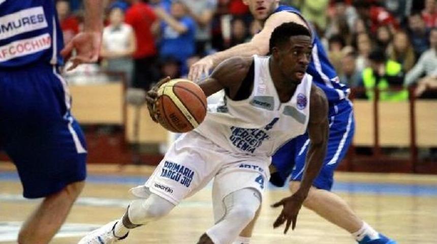 Uşak Sportif'te 5'inci Yabancı Watson