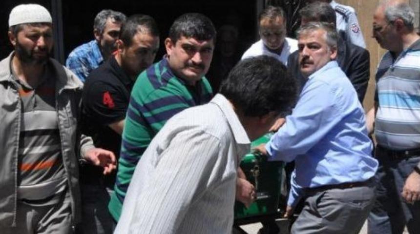 Kazada &Ouml;len Makinistin Cenazesi Bayburt'a G&ouml;nderildi